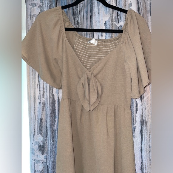 Sirenlily maternity flowy dress size Small NWOT - Picture 2 of 8